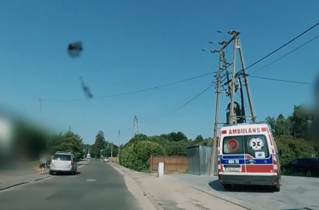Zostali wezwani do nieprzytomnej kobiety. "Czekamy na prokuratora"