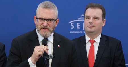 Jest decyzja marszałka Sejmu w sprawie Brauna