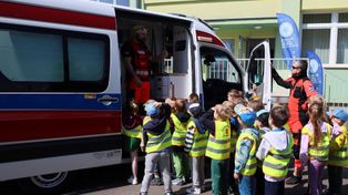 Nauka przez zabawę. Przedszkolaki w Lublinie poznawały tajniki pierwszej pomocy