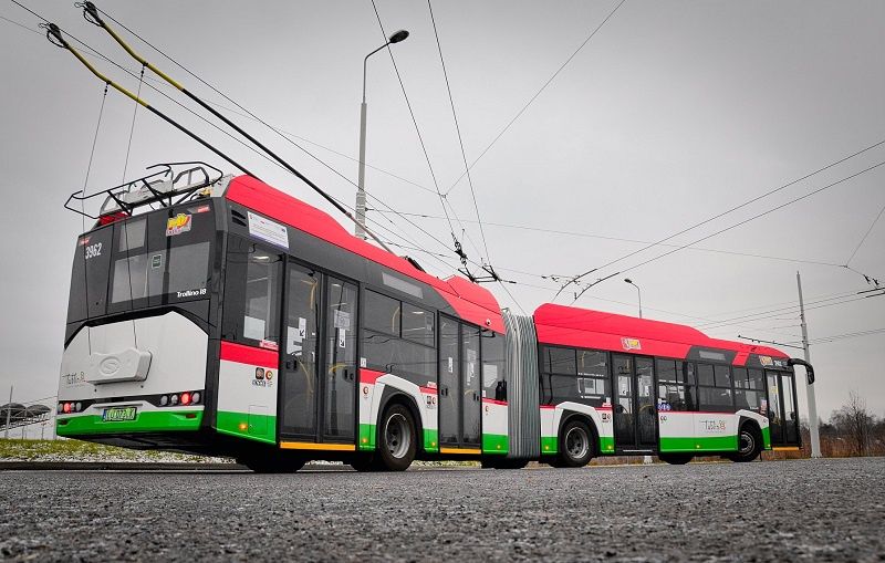 Do Lublina dotarła pierwsza dostawa trolejbusów marki Solaris Trollino 18M | Miasto Lublin