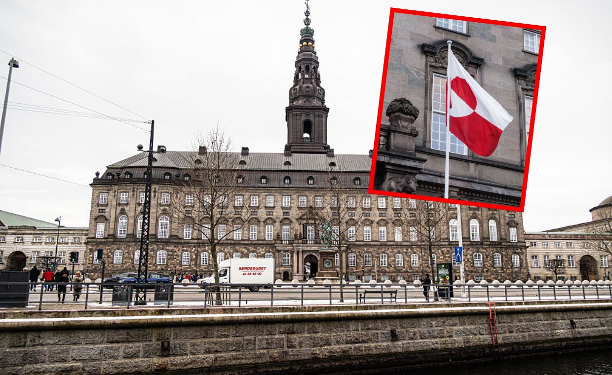 Flaga Grenlandii przed parlamentem. Dania wita senatorów z USA