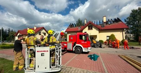 Piorun uderzył w dom dziecka. W środku było 12 dzieci i opiekunowie
