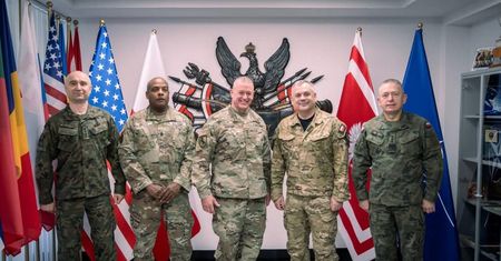 Gen. Kukuła spotkał się z amerykańskim gen. Harterem. O czym rozmawiali?