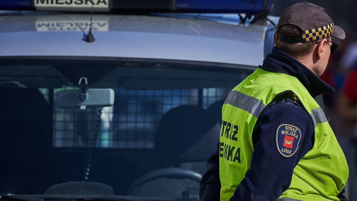 Straż miejska; zdjęcie archiwalne