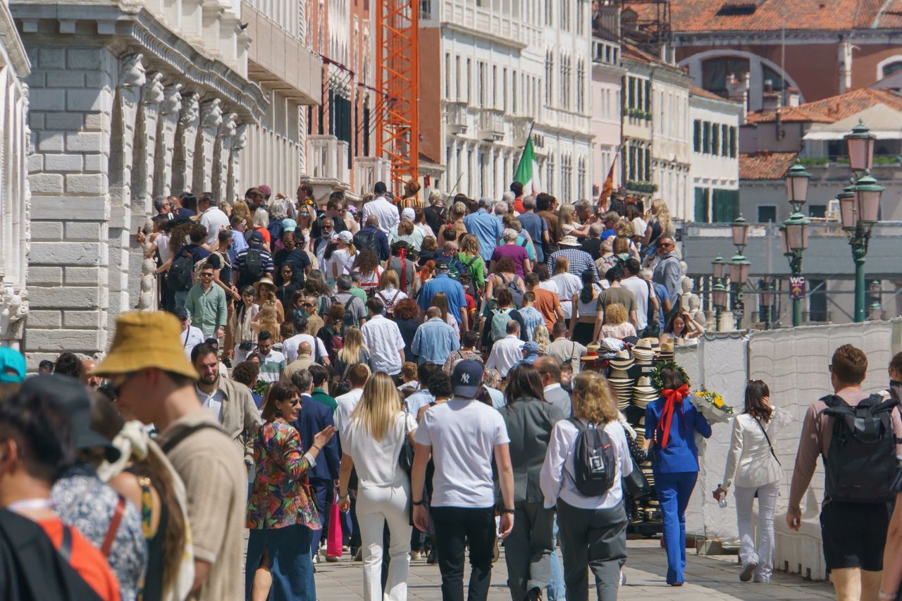 Tłumy w Wenecji. Ostatni weekend przed wielkimi zmianami