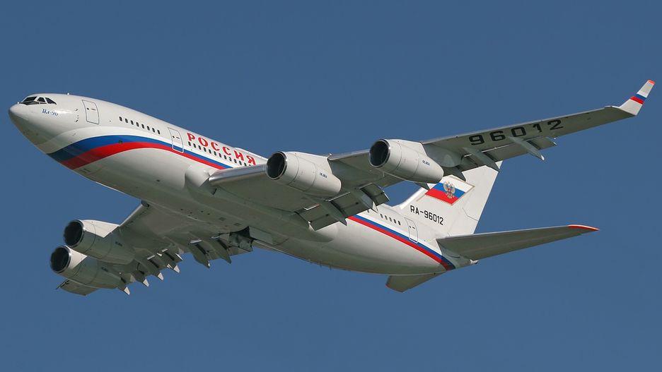Rosyjski samolot pasażerski Ił-96