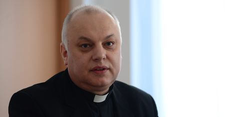 Sprawa ks. Andrzeja Dymera. "FAZ": Kolejny wstrząs w polskim Kościele