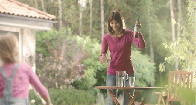 Herbapol-Lublin reklamuje syropy owocowe z witaminą D (wideo)