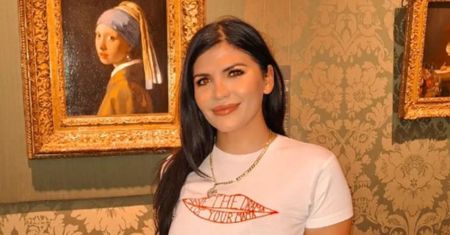 Karolina Skiba chwali się KOSZTOWNYM prezentem i wyciąga przejmujące wnioski: "Oby ludzkość szła ku lepszemu" (FOTO)