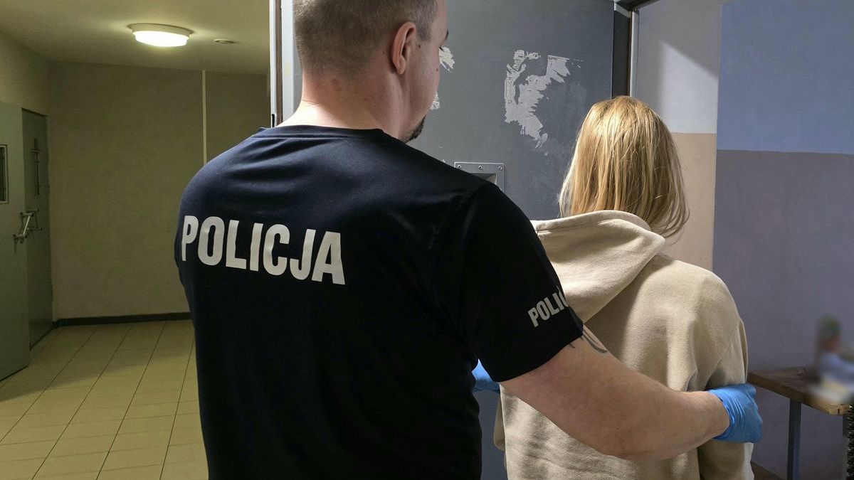 Młoda kobieta podpaliła dom z 4 osobami w środku. Została aresztowana 