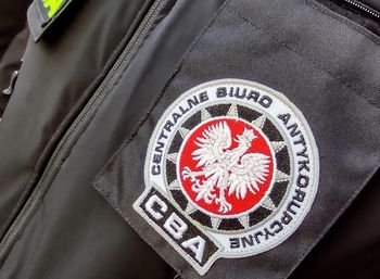 Przeszukania w domach byłych doradców Szydło. Matczuk zabrał głos