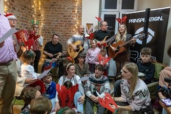 Kraków: Świąteczny Kiermasz Charytatywny dla małej Hani