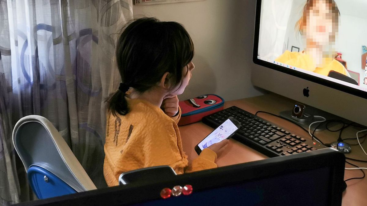 13-latek włamał się na zajęcia 8-klasistów. Dał popis chamstwa.