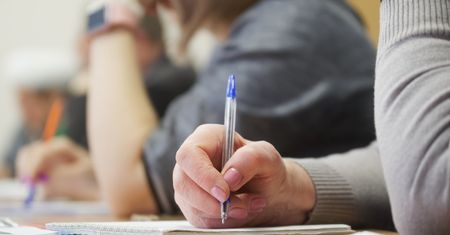 Jak dobrze znasz ortografię? Zdobądź choć 10/13 punktów