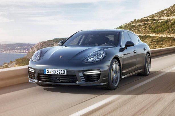 Nadjeżdża Porsche Panamera Turbo S! [aktualizacja]