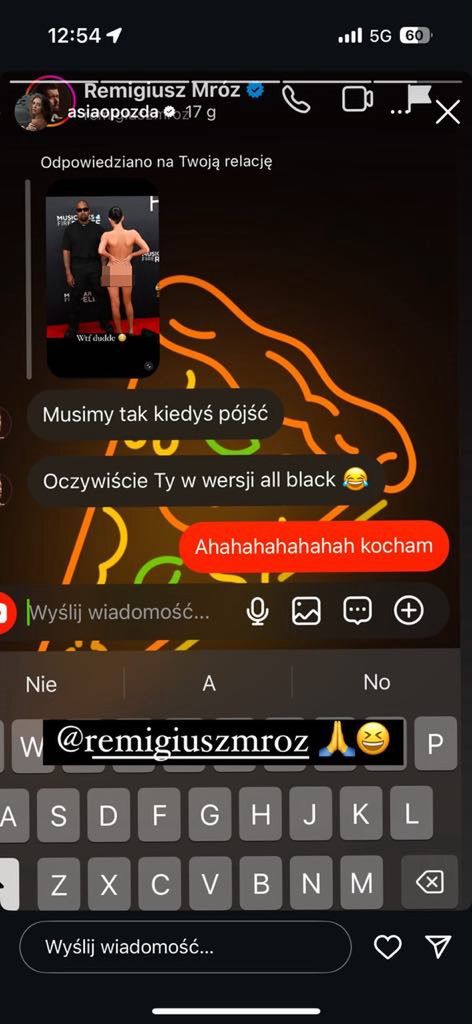Wymiana wiadomości między Joanną Opozdą i Remigiuszem Mrozem