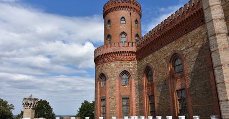 Ten pałac to diament. Duma Dolnego Śląska powoli odzyskuje okna