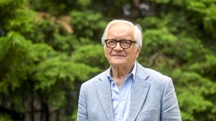 Andrzej Seweryn odebrał nagrodę od Macrona. TVN przerwało jego wypowiedź