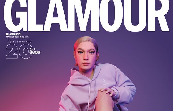 „Glamour” z wirtualną influencerką na okładce