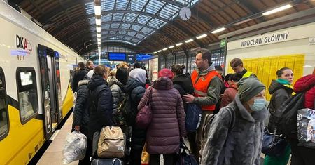 Darmowe przejazdy dla Ukraińców. "Pomagamy, bo walczą też za nas"