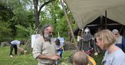 Majówka z Historią w Grzybowie: Tłumy na średniowiecznym pikniku!​