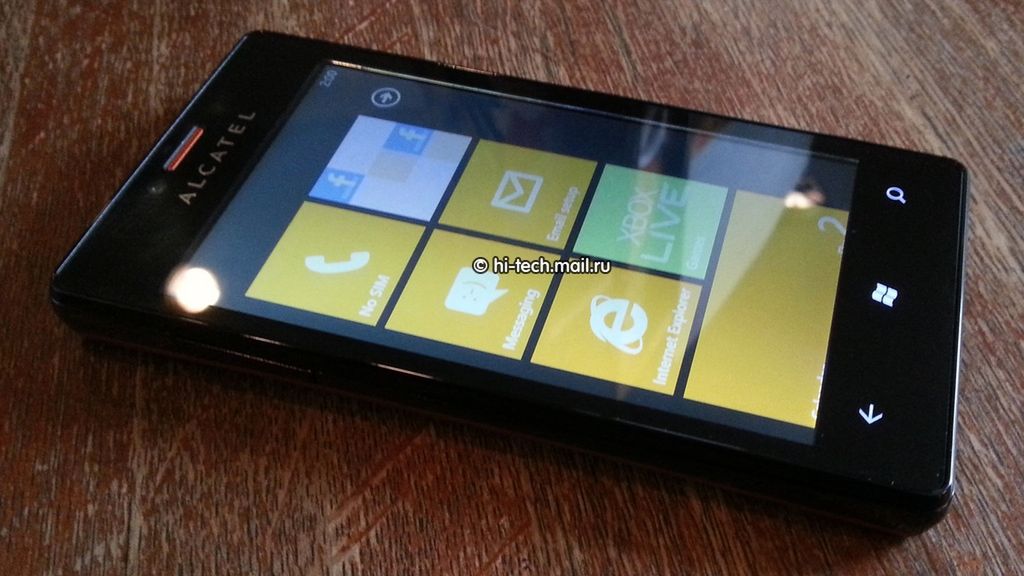 Wyciekł pierwszy Windows Phone Alcatela 1