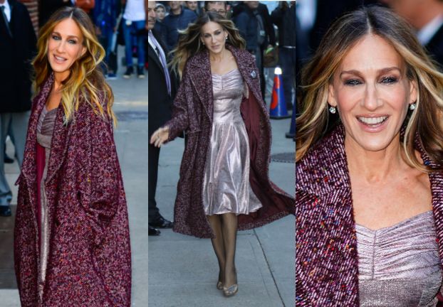  Sarah Jessica Parker wdzięczy się do fotografów w drodze na wywiad