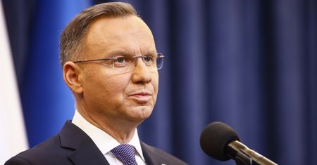 Korupcja i prywatyzacja państwa albo o dostrzeganiu drzazgi i belki [OPINIA]