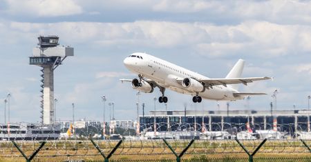 155 Afgańczyków wylądowało w Berlinie. Niemcy ujawniają szczegóły