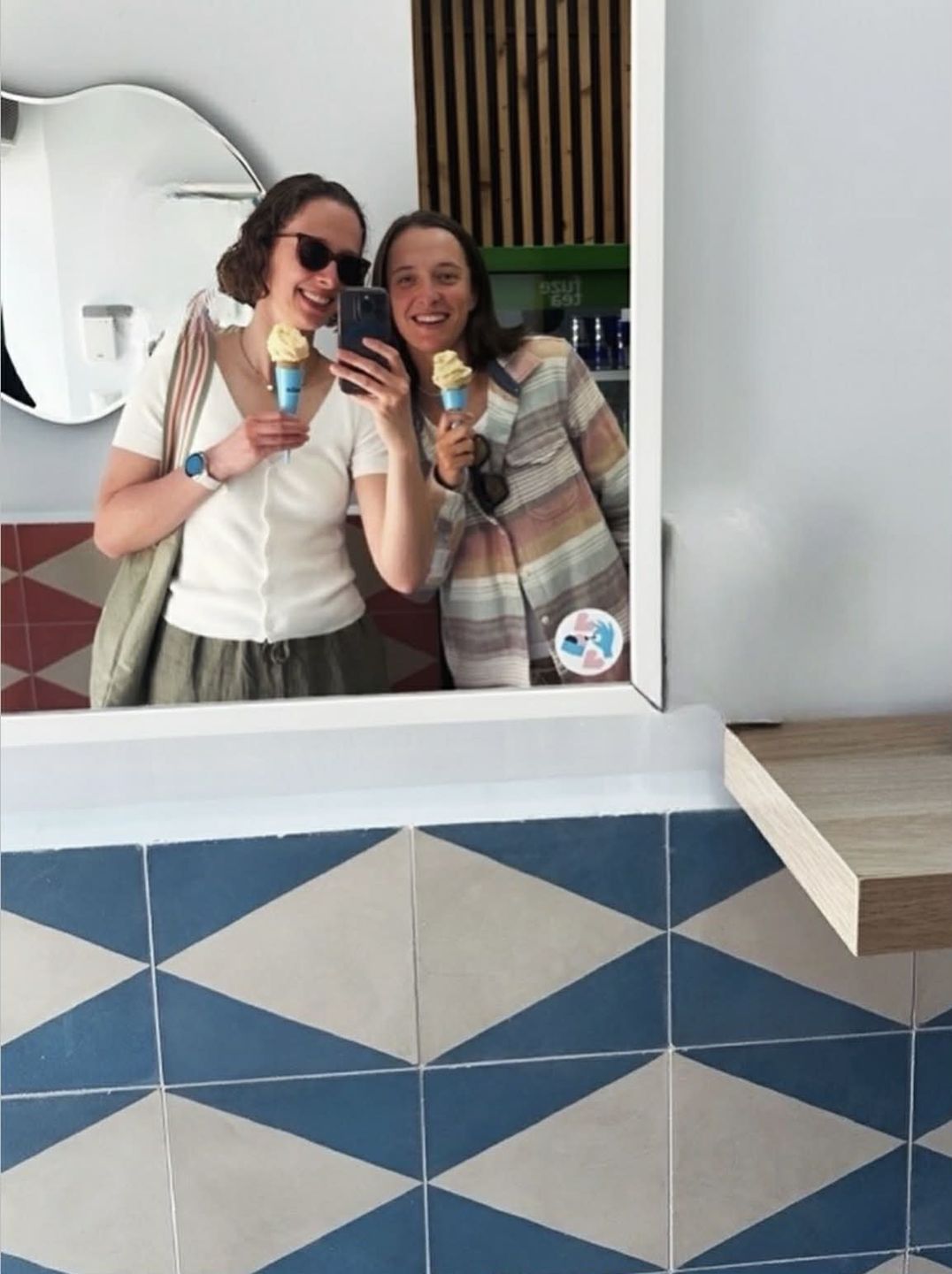 Iga Świątek spędza wakacje z siostrą