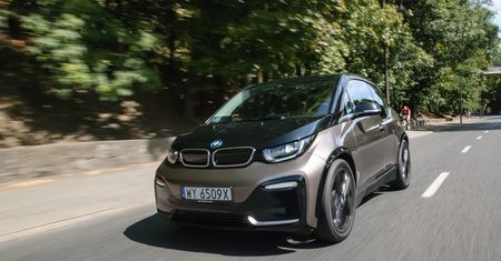BMW i3s: ma swoje lata, ale to wcale nie znaczy, że jest przestarzałe