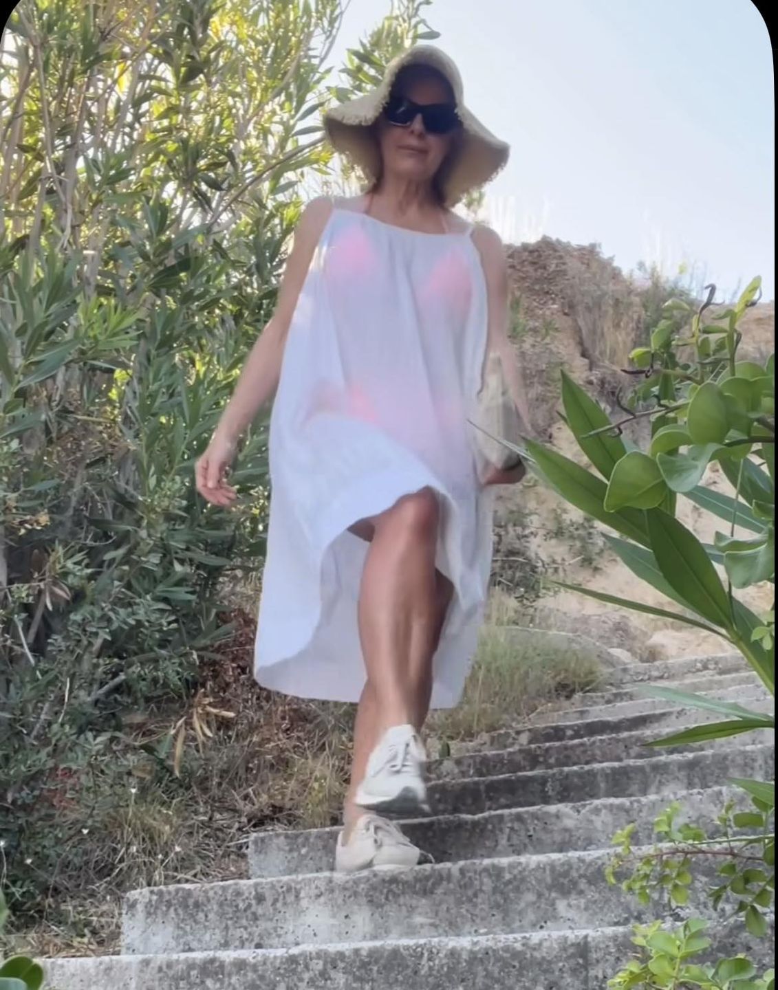 61-letnia Ewa Skibińska wygina się w bikini