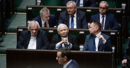"To dzięki naszej polityce". Kolejne fikołki PiS ws. finansowania in vitro