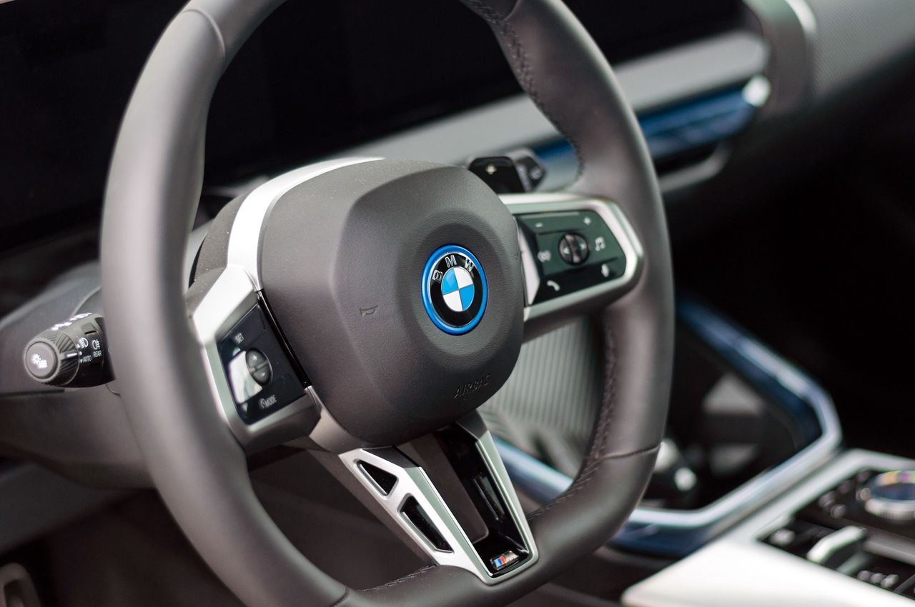 BMW X3 30e xDrive (2025)