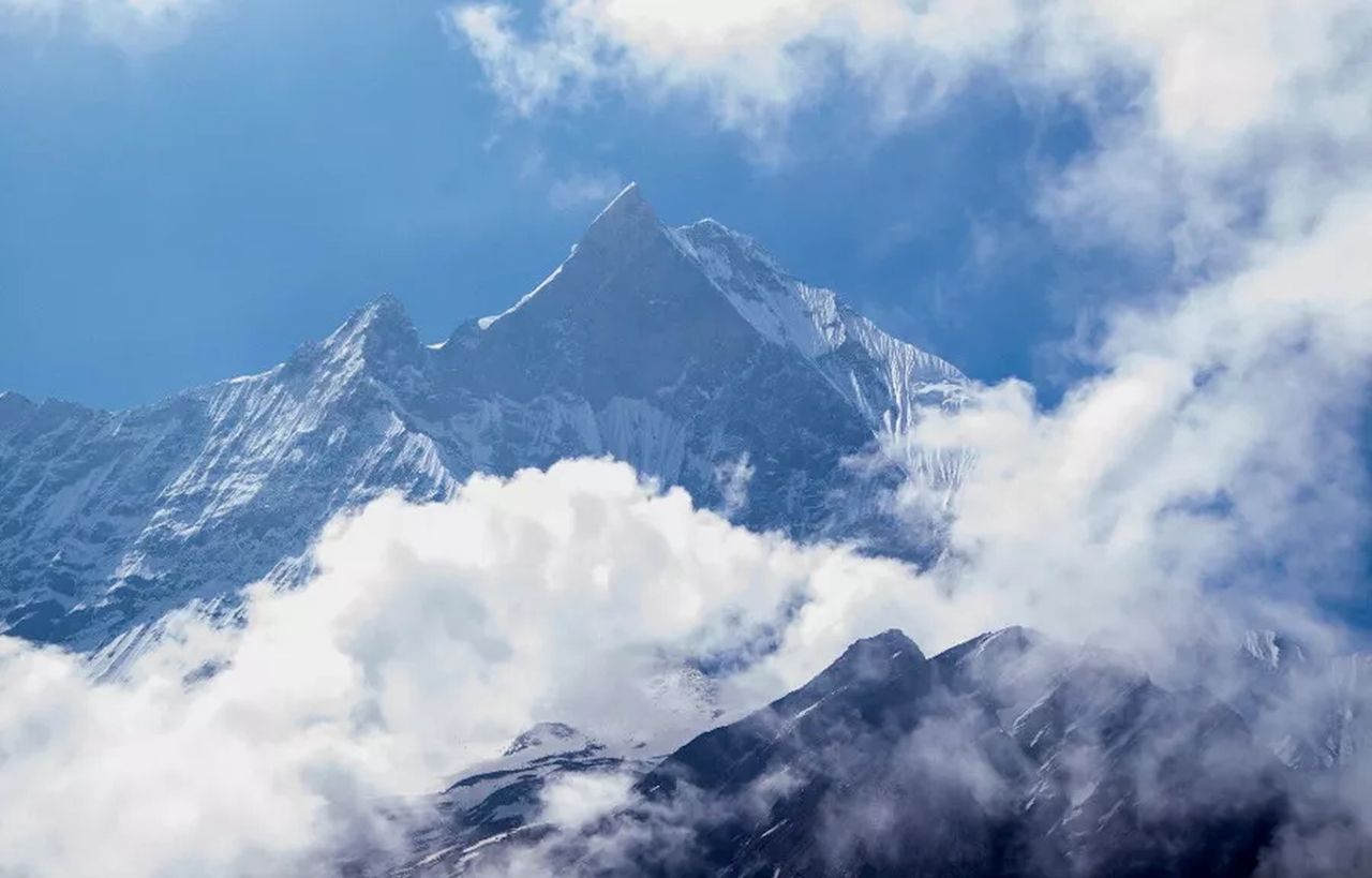 Mount Everest rośnie dzięki okolicznym rzekom