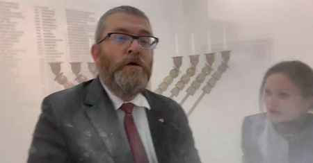 Skandal w Sejmie. Braun przesadził, został wykluczony z obrad