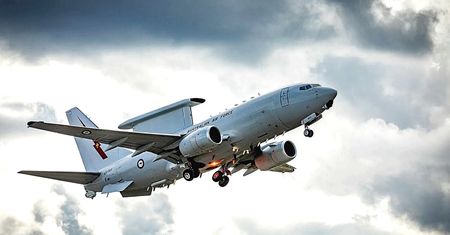 E-7 Wedgetail to AWACS nowej generacji. Legendarne samoloty E-3 Sentry znikają z nieba