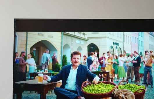 KRRiT walczy z reklamami piwa przed 20.00. Siedem kar dla kanałów telewizyjnych