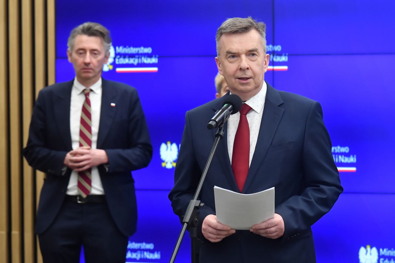 Sprawa IDEAS NCBIR. Gdula dostaje po głowie