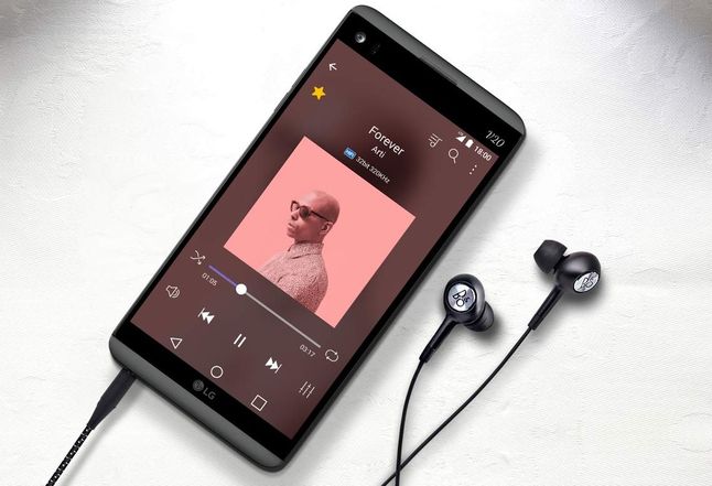 LG V20 w zestawie ze słuchawkami B&O Play