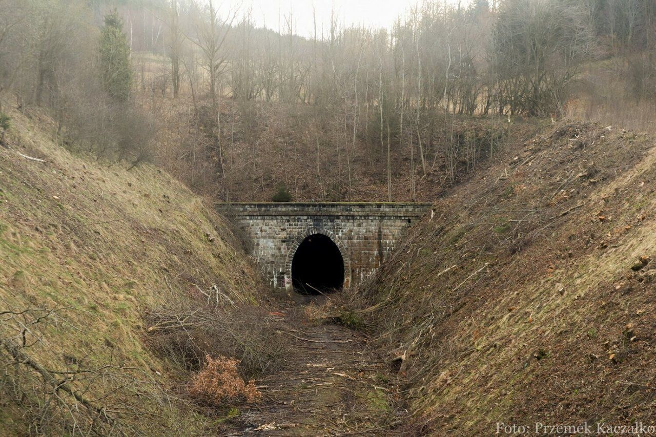 Tunel kolejowy w Kowarach - październik 2024