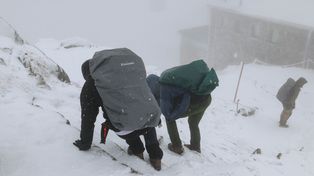 Tatry pod śniegiem. TOPR wydał ostrzeżenie