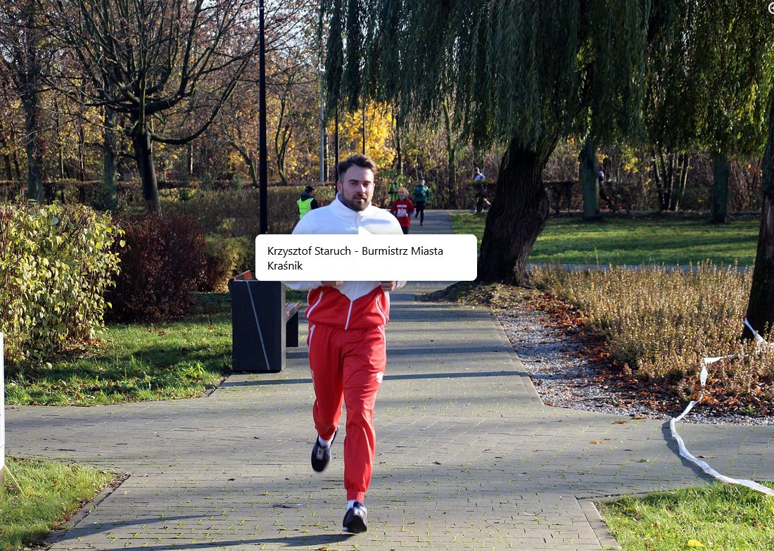Biegnie Michał Stawiarski ale podpis strony mówi, że to Krzyszto