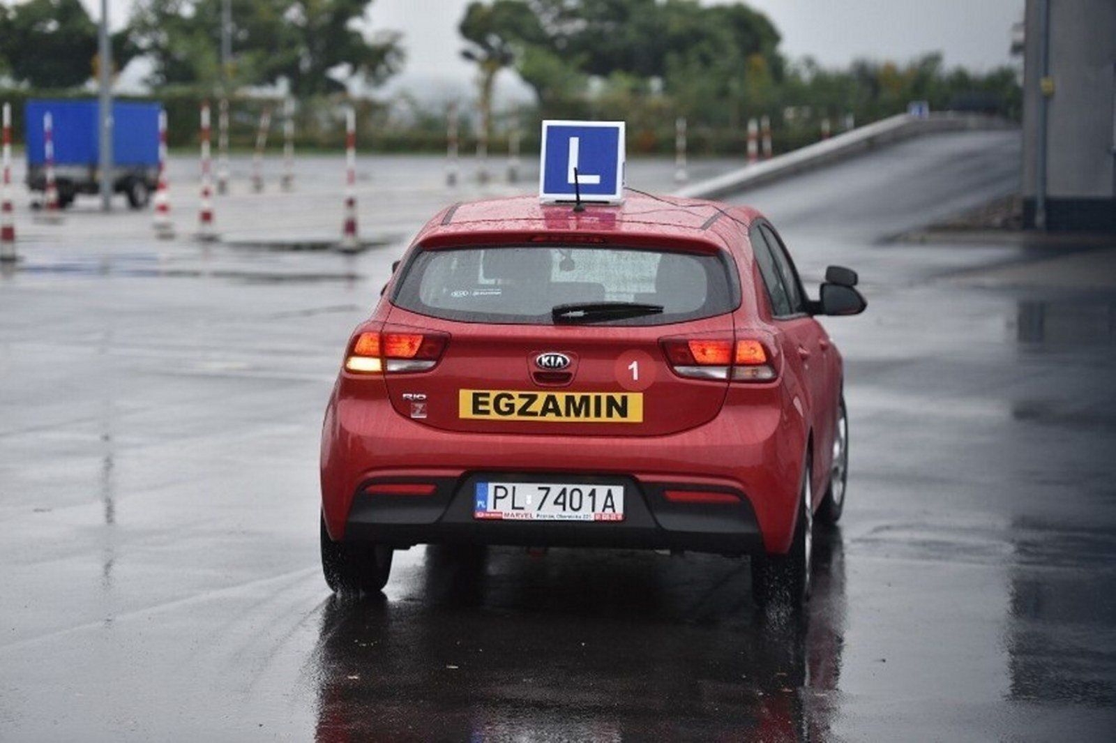 Opłaty za egzaminy na prawo jazdy poszły w górę