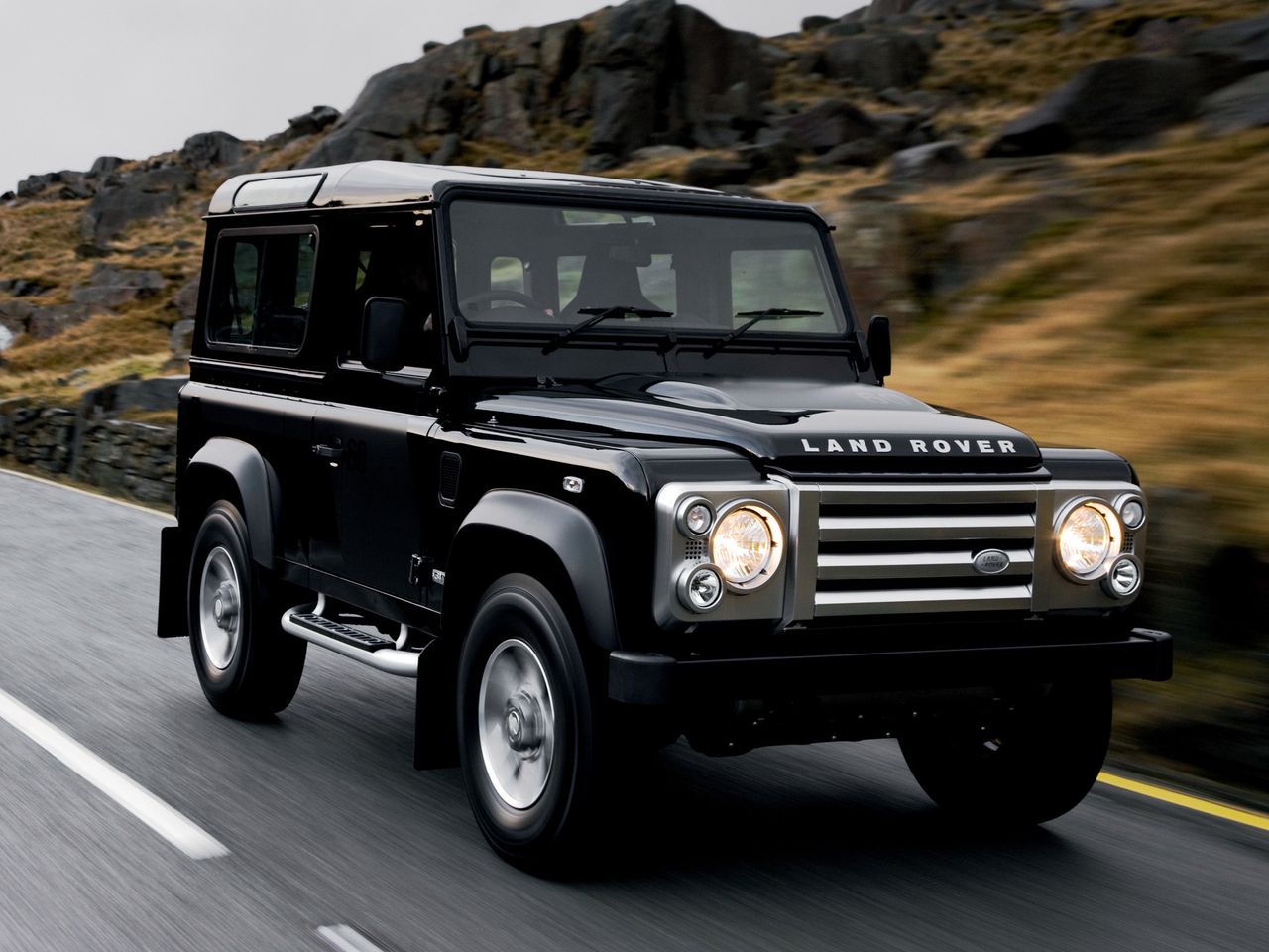 Land Rover Defender 90 SVX RHD (2008)