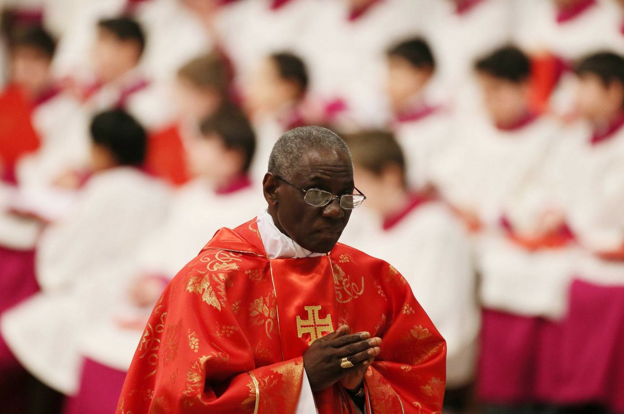 Papież Franciszek przyjął rezygnację kontrowersyjnego kardynała