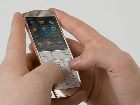 Czy telefony Nokii będą ładowane przez ciepło naszych kieszeni? 3