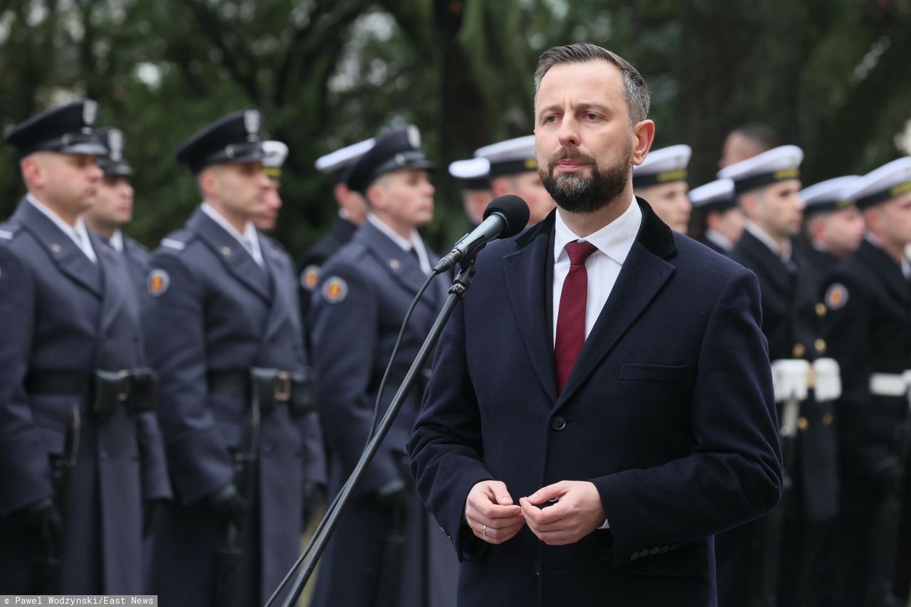 Pierwsza decyzja szefa MON. Gen. Radomski został zwolniony