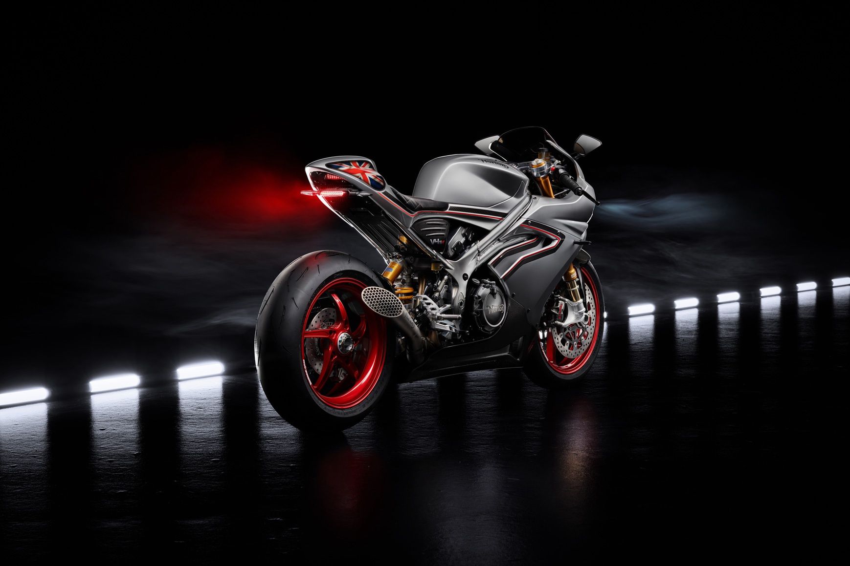Norton V4SV