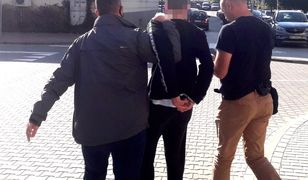 Skowyt w środku nocy. Policja z Piaseczna nie zdążyła